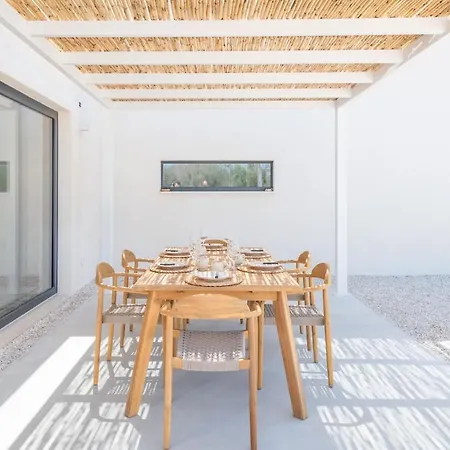 Casa Bella By Raro Villa Serranova
